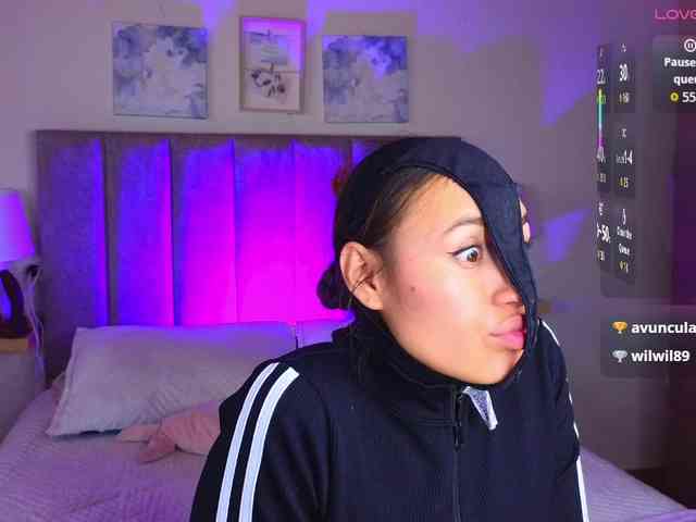 VictoriaHils webcam