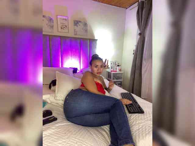 VictoriaHils webcam