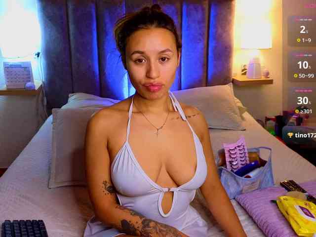 VictoriaHils webcam