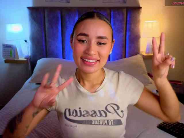 VictoriaHils webcam