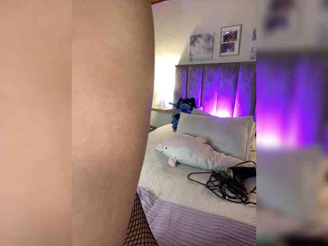 VictoriaHils webcam