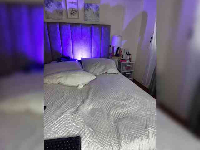 VictoriaHils webcam