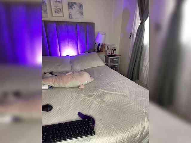 VictoriaHils webcam