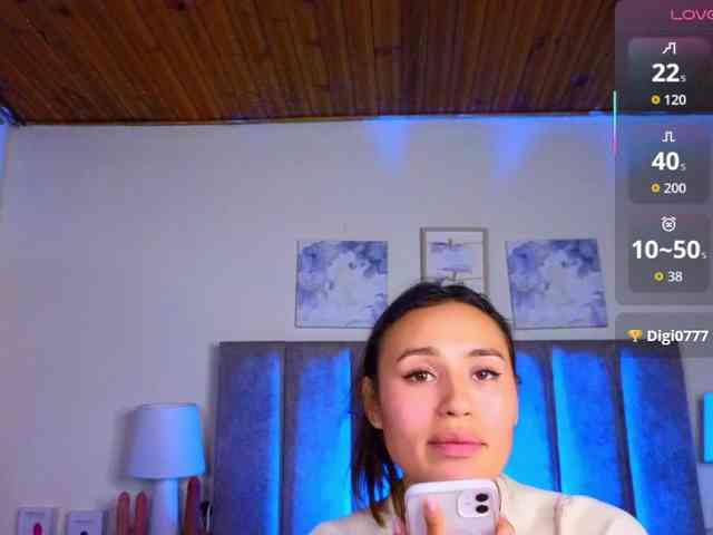 VictoriaHils webcam