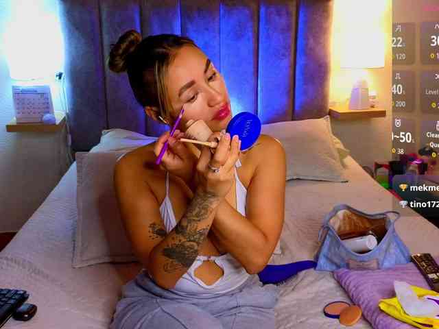 VictoriaHils webcam