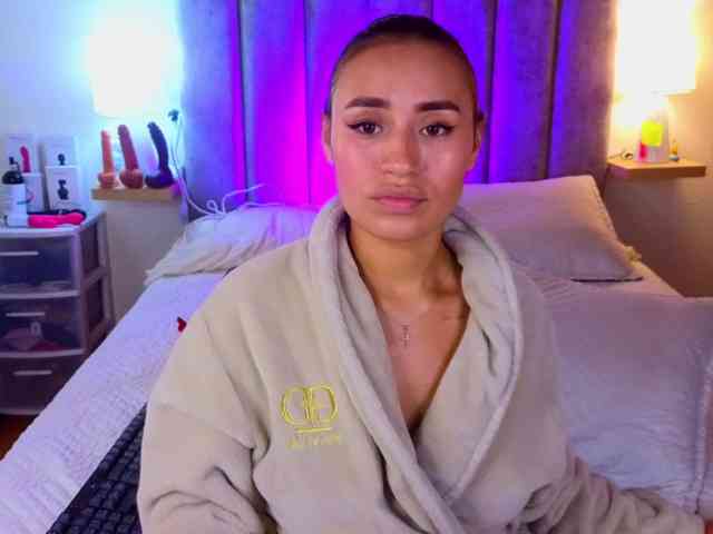 VictoriaHils webcam