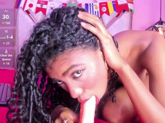 CarlaRose live cam on BongaCams