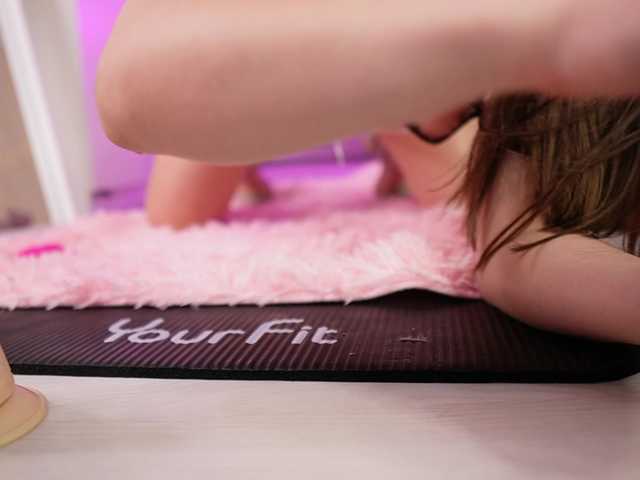 Anni-gold live cam on BongaCams