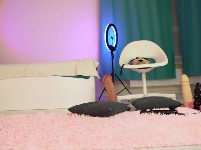 Anni-gold's BongaCams show and profile