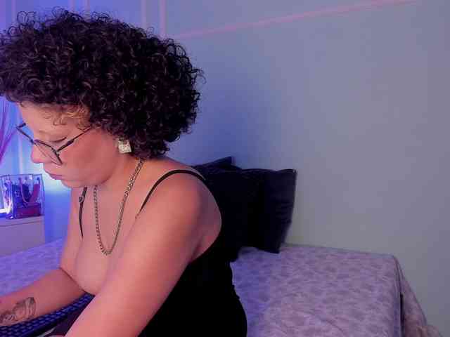 SugarIn-MyPancakes webcam