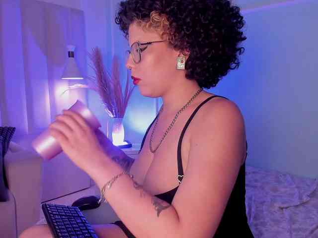 SugarIn-MyPancakes webcam