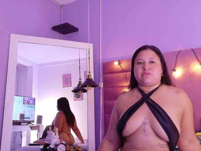 dreamyymommy webcam
