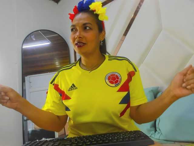 ValeriaGil live cam on BongaCams