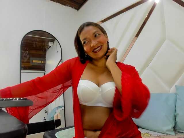 ValeriaGil live webcam show