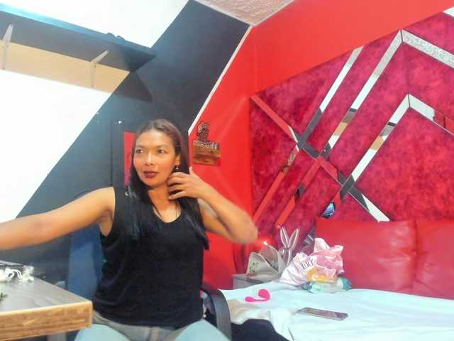 ValeriaGil live cam preview
