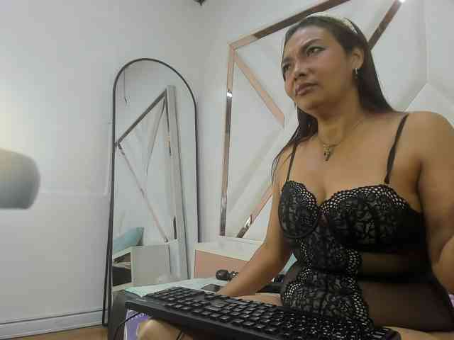 Modelo: ValeriaGil