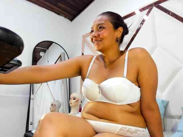 ValeriaGil webcam