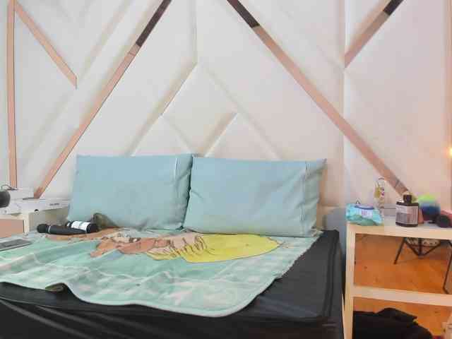 ValeriaGil webcam