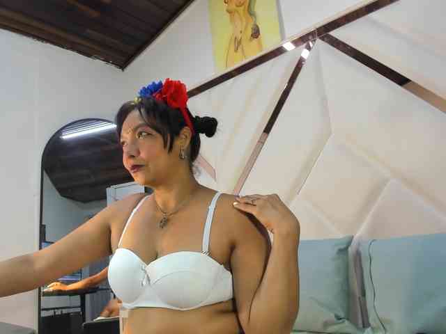 ValeriaGil webcam