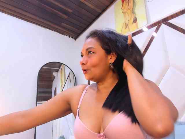 Modelo: ValeriaGil