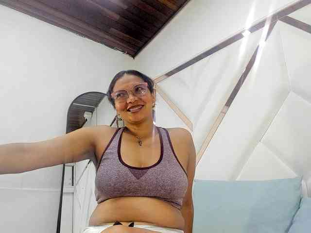 Modelo: ValeriaGil