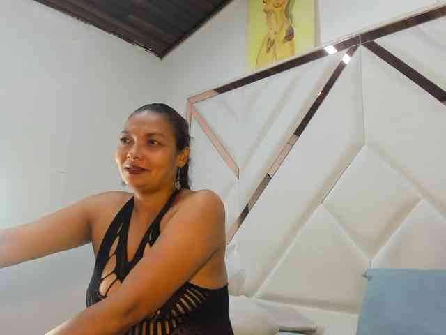 ValeriaGil webcam