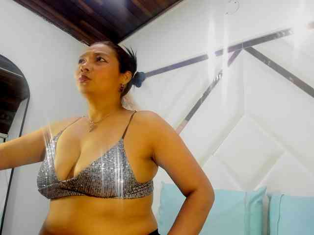 ValeriaGil webcam