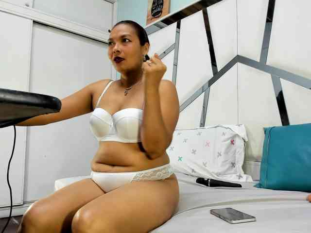 ValeriaGil webcam