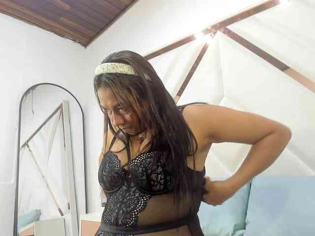 ValeriaGil webcam