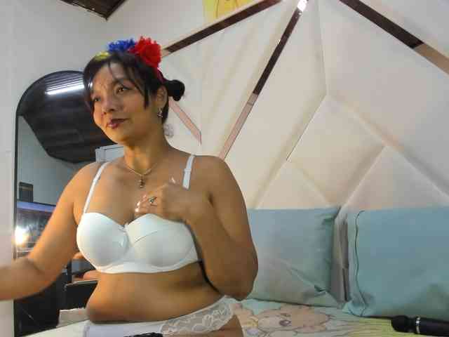 ValeriaGil webcam