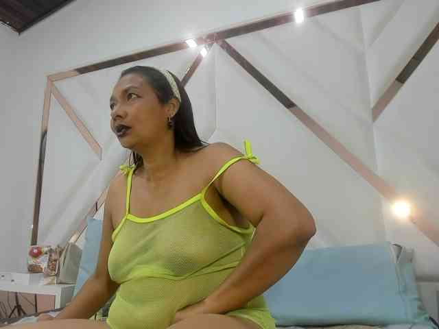 Modelo: ValeriaGil