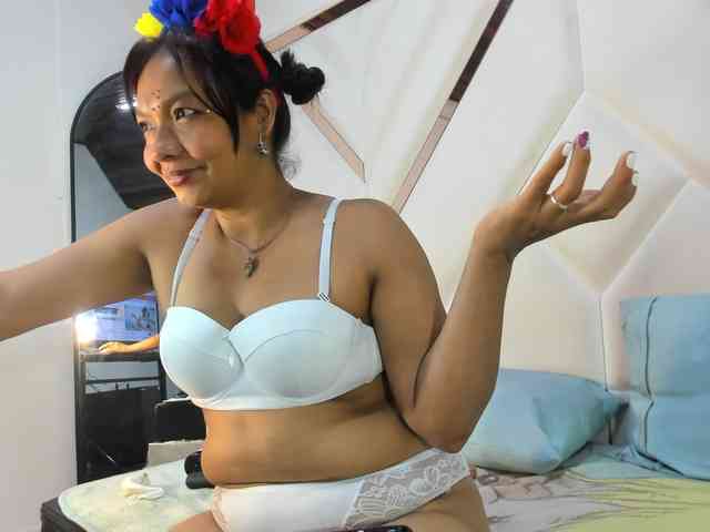 ValeriaGil webcam