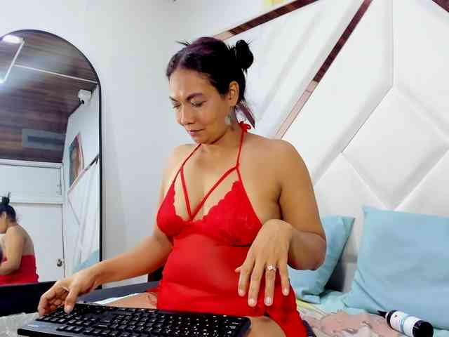 ValeriaGil webcam