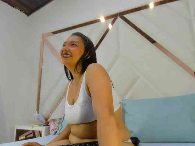 ValeriaGil webcam