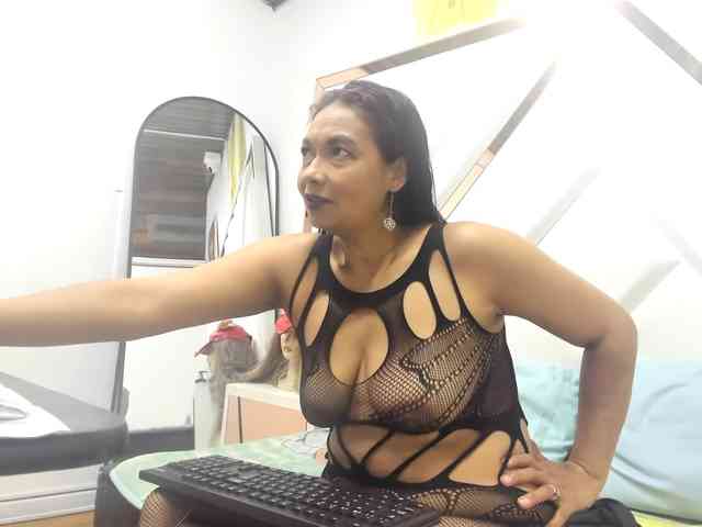 ValeriaGil