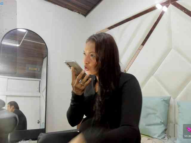 ValeriaGil webcam