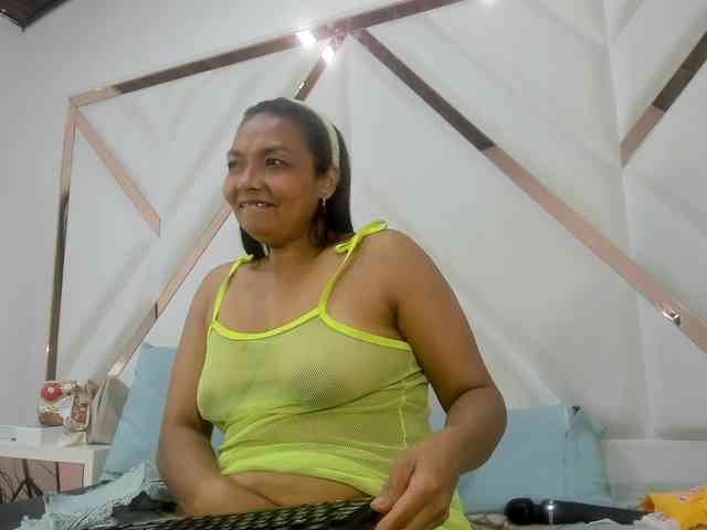 ValeriaGil webcam
