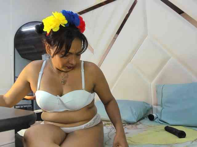 ValeriaGil webcam