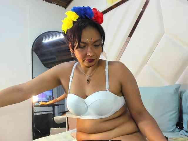 ValeriaGil webcam