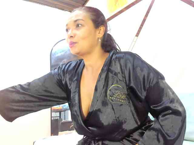 ValeriaGil webcam