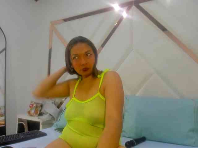 ValeriaGil webcam