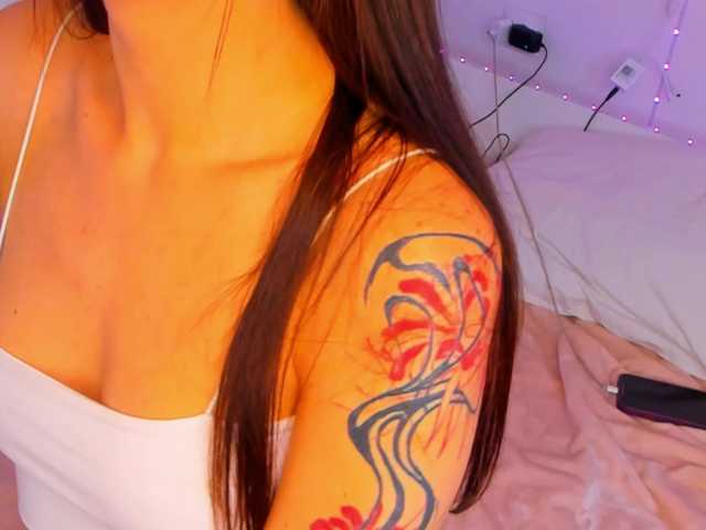 vannibellee's BongaCams show and profile