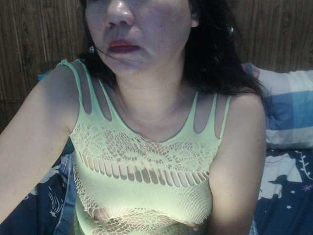 stacieiris live cam on BongaCams