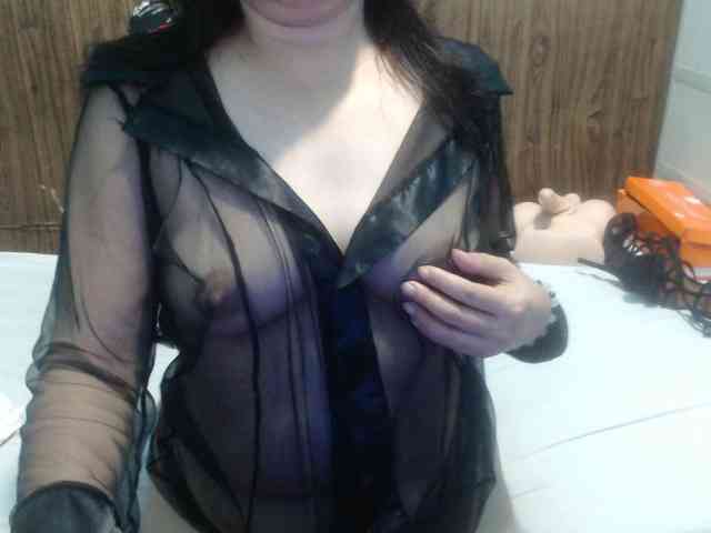 stacieiris webcam