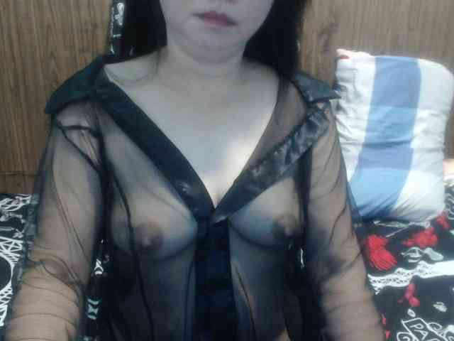 stacieiris webcam