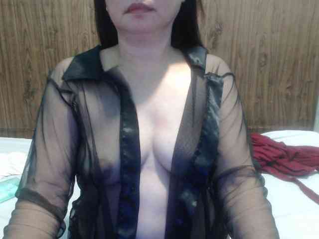 stacieiris webcam