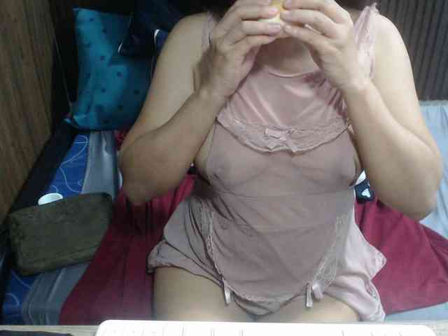 stacieiris webcam