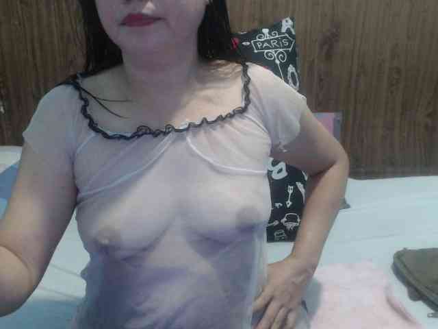 stacieiris webcam
