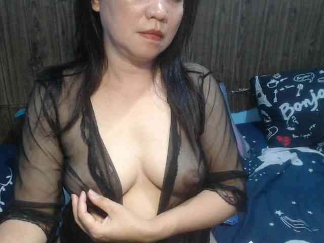 stacieiris webcam