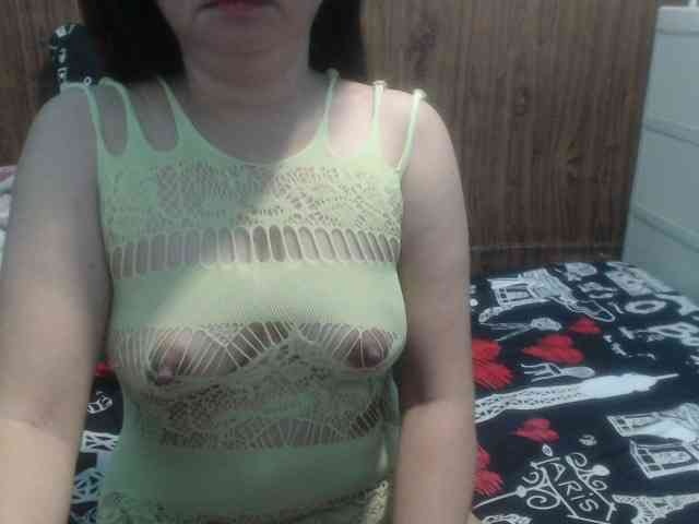 stacieiris webcam